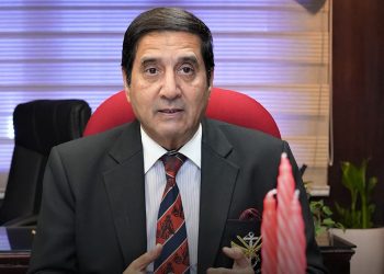 Saluting Hope: Excellence Honored by Admiral Dhowan